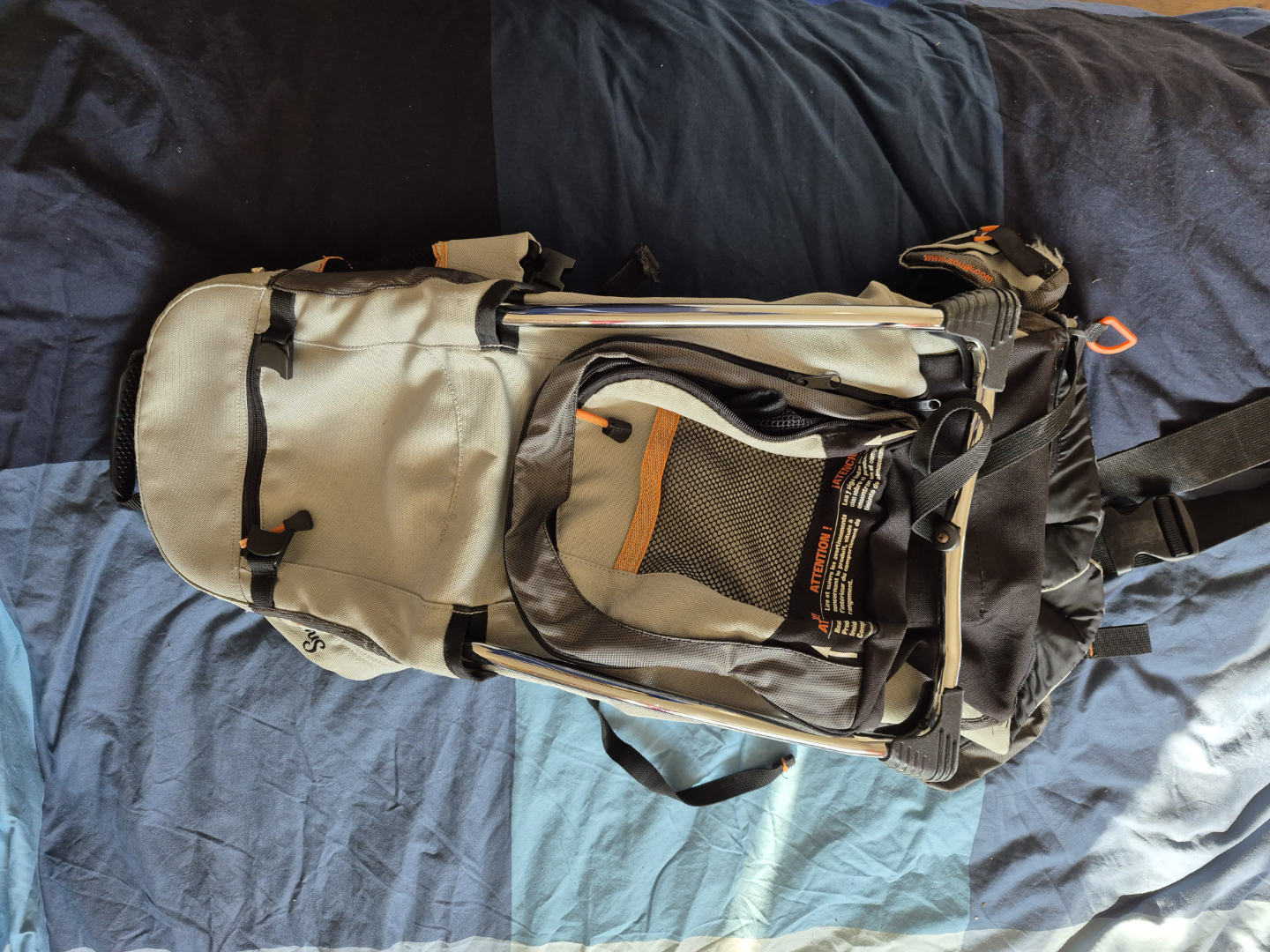Saugella Child Carrier Backpack/hiking carrier