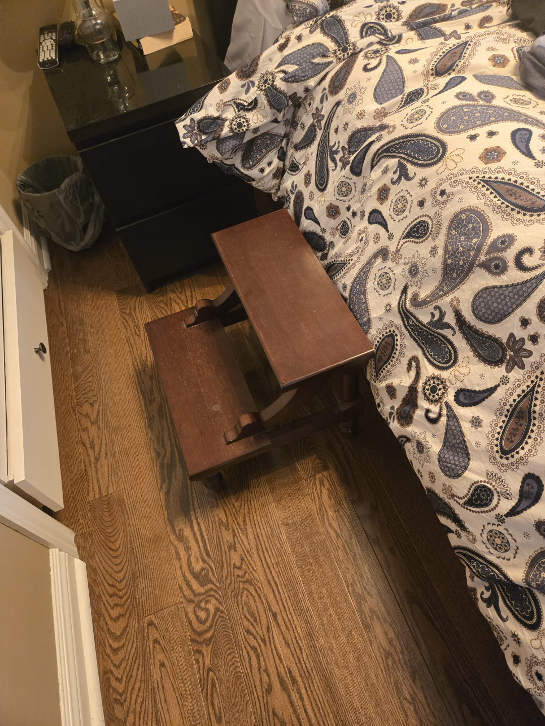 Wooden Two-step Bed Stool - photo 5
