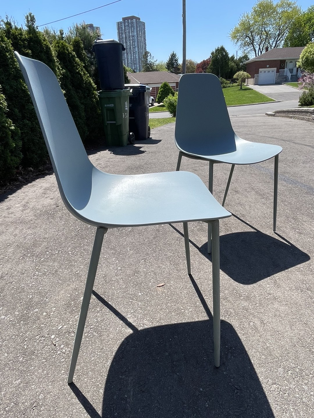 2 blue stylish chairs - photo 2