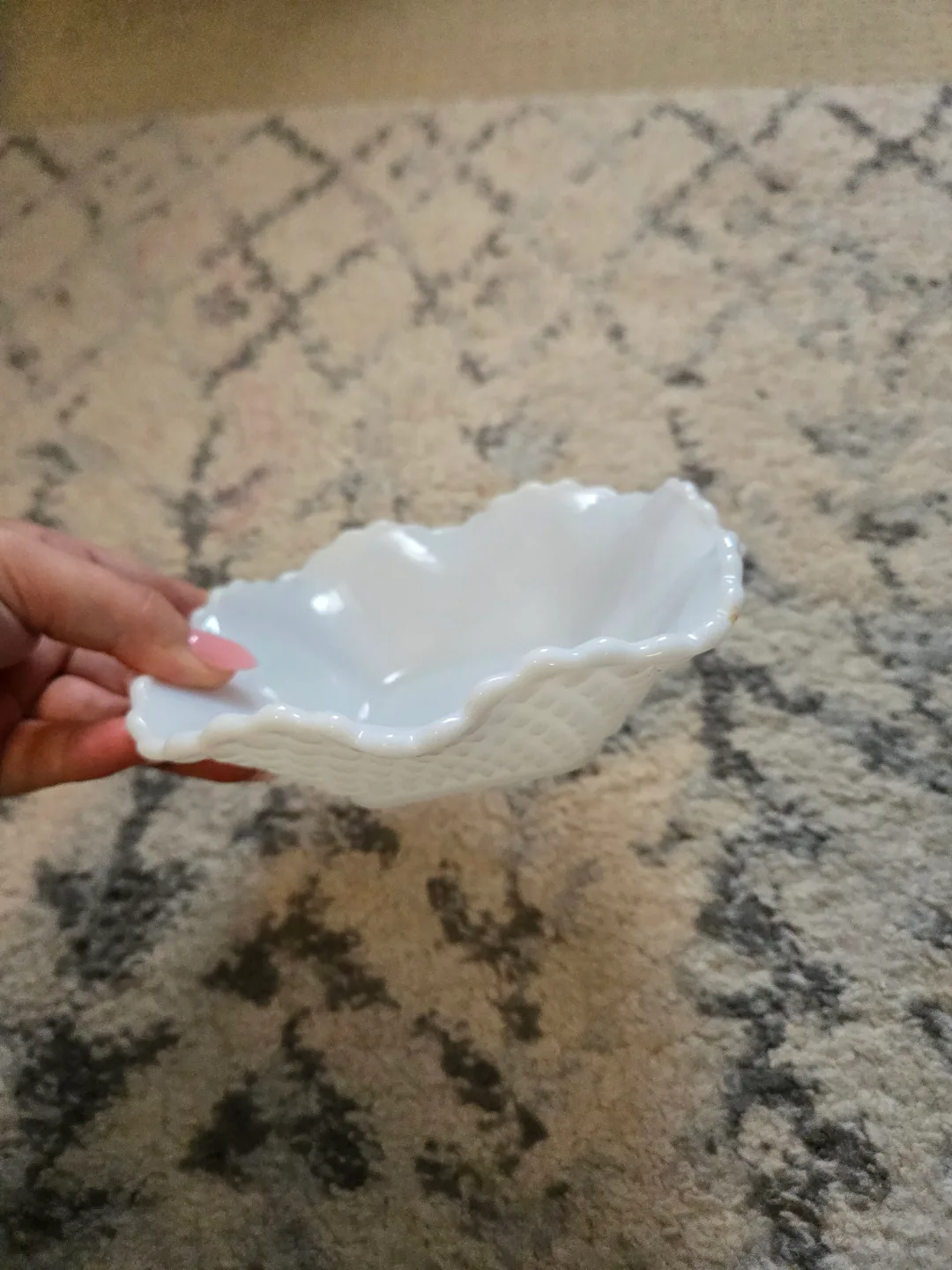 Vintage Milk Glass Bowl thumbnail