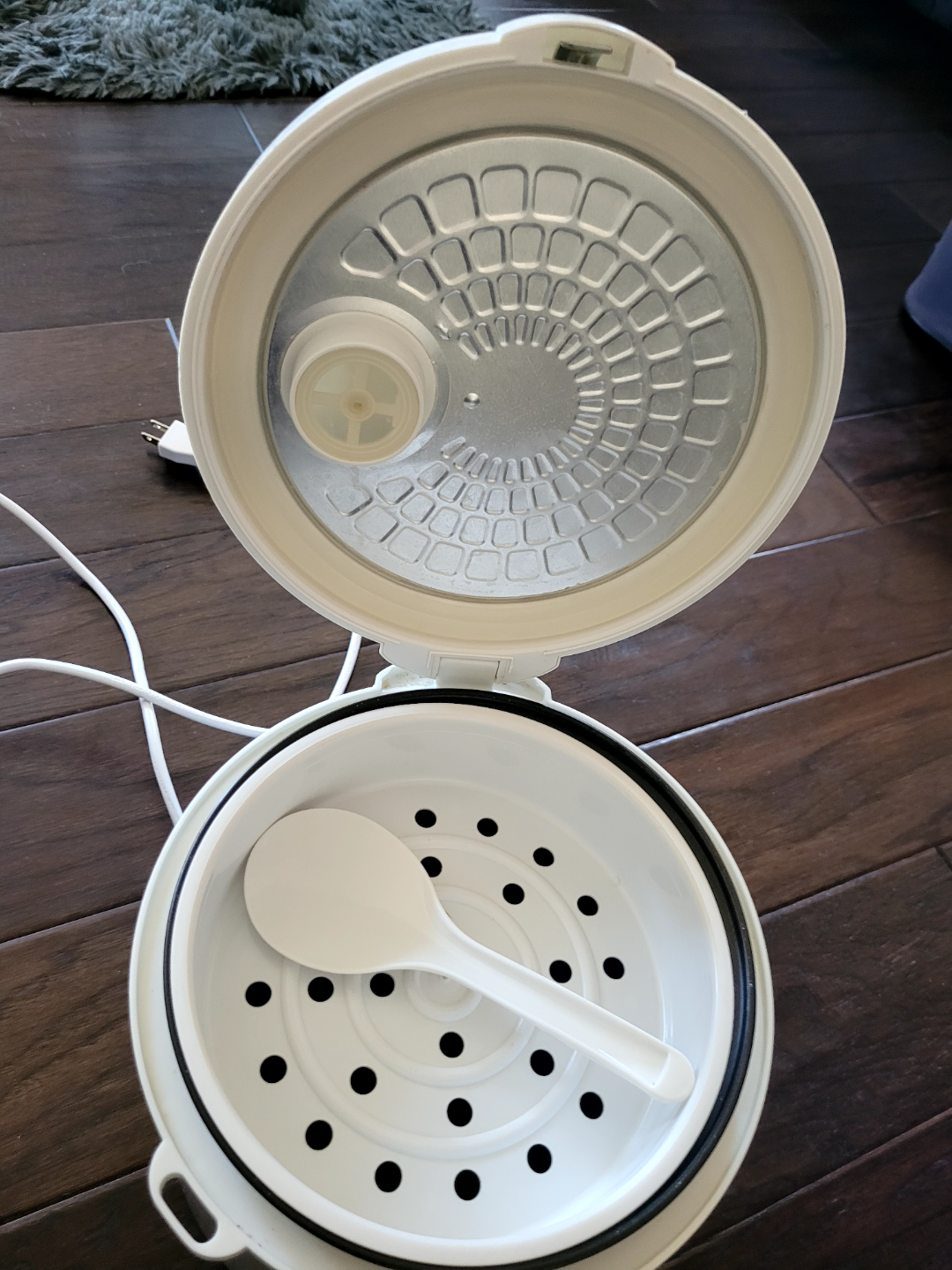 White Electric Rice Cooker🧡 - photo 2