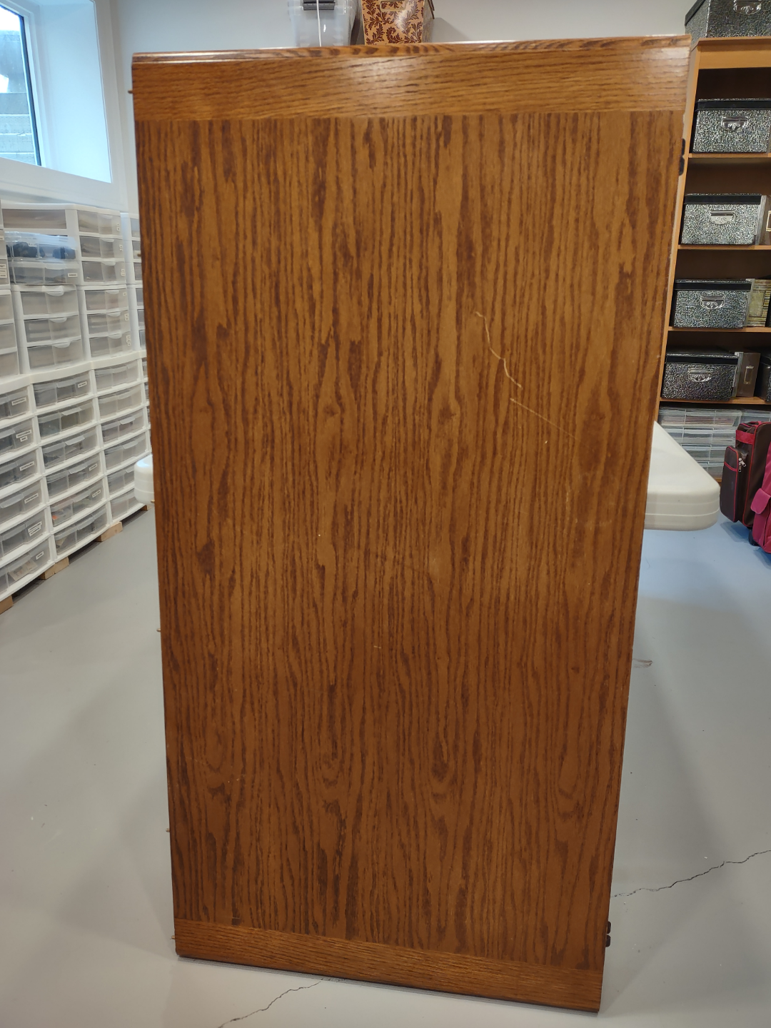 48" Solid Oak Pedestal Table (24" leaf insert incl) - photo 4