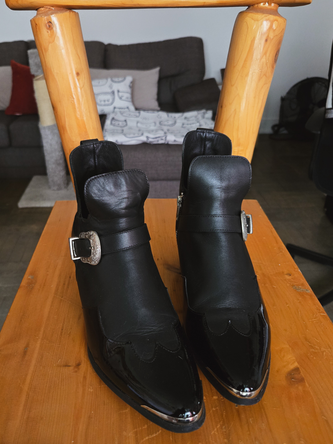 Women's Black Leather Ankle Cowboy Boots Size 9 by Cartel - photo 3