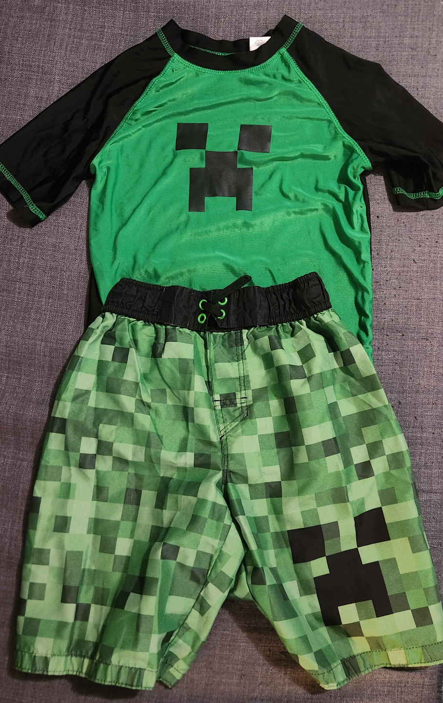 Minecraft Creeper Swimsuit Set - Size M - photo 3