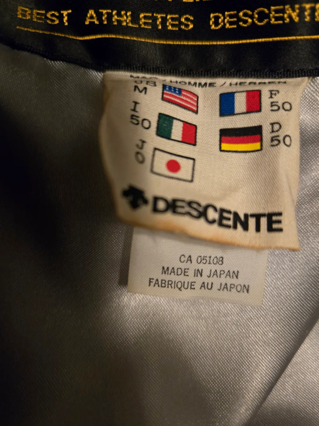 Descente Mens Silver Trench Jacket image indicator(10)