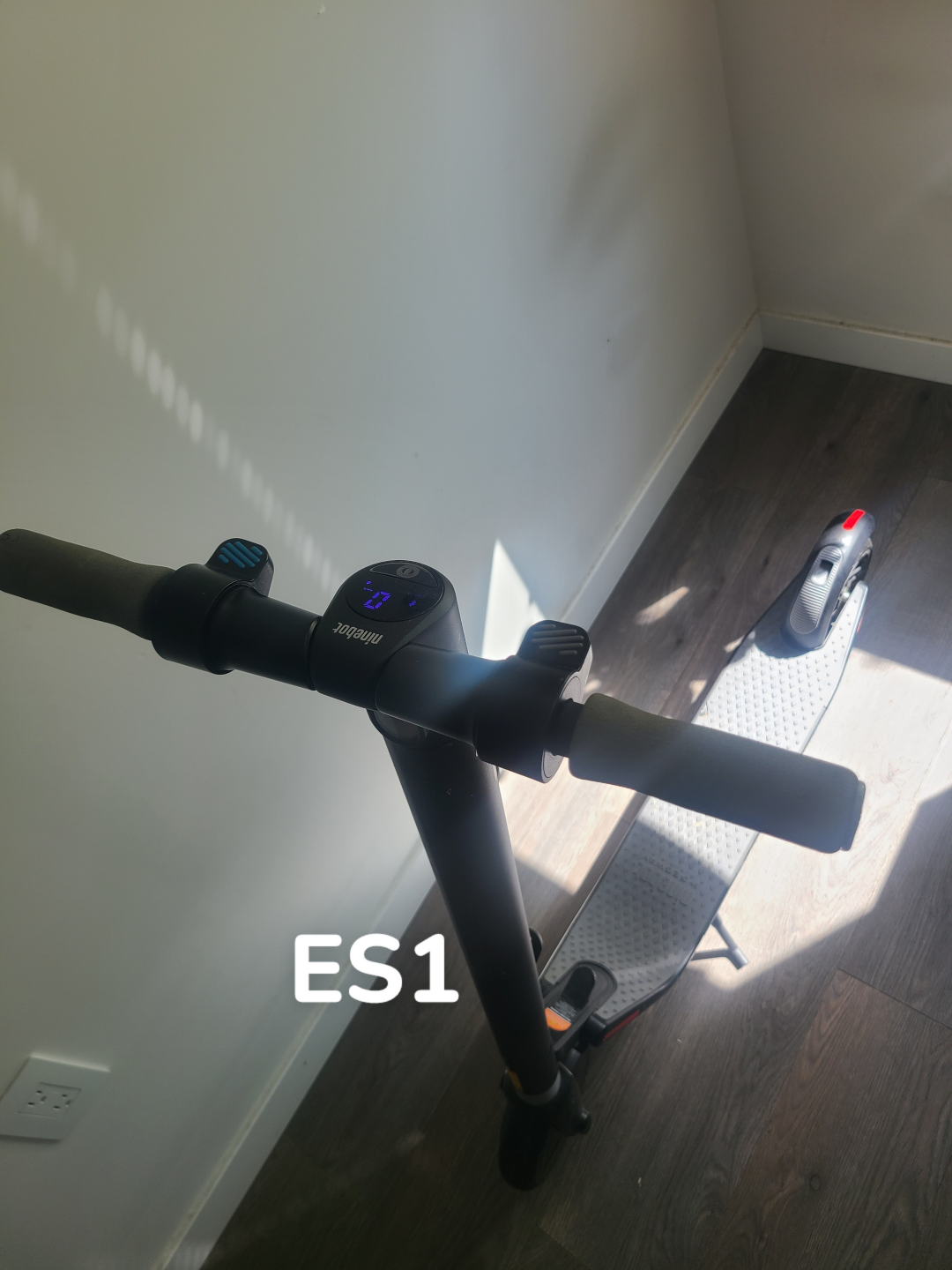 Two Ninebot by Segway ES1 & E22 Electric Scooters - photo 4