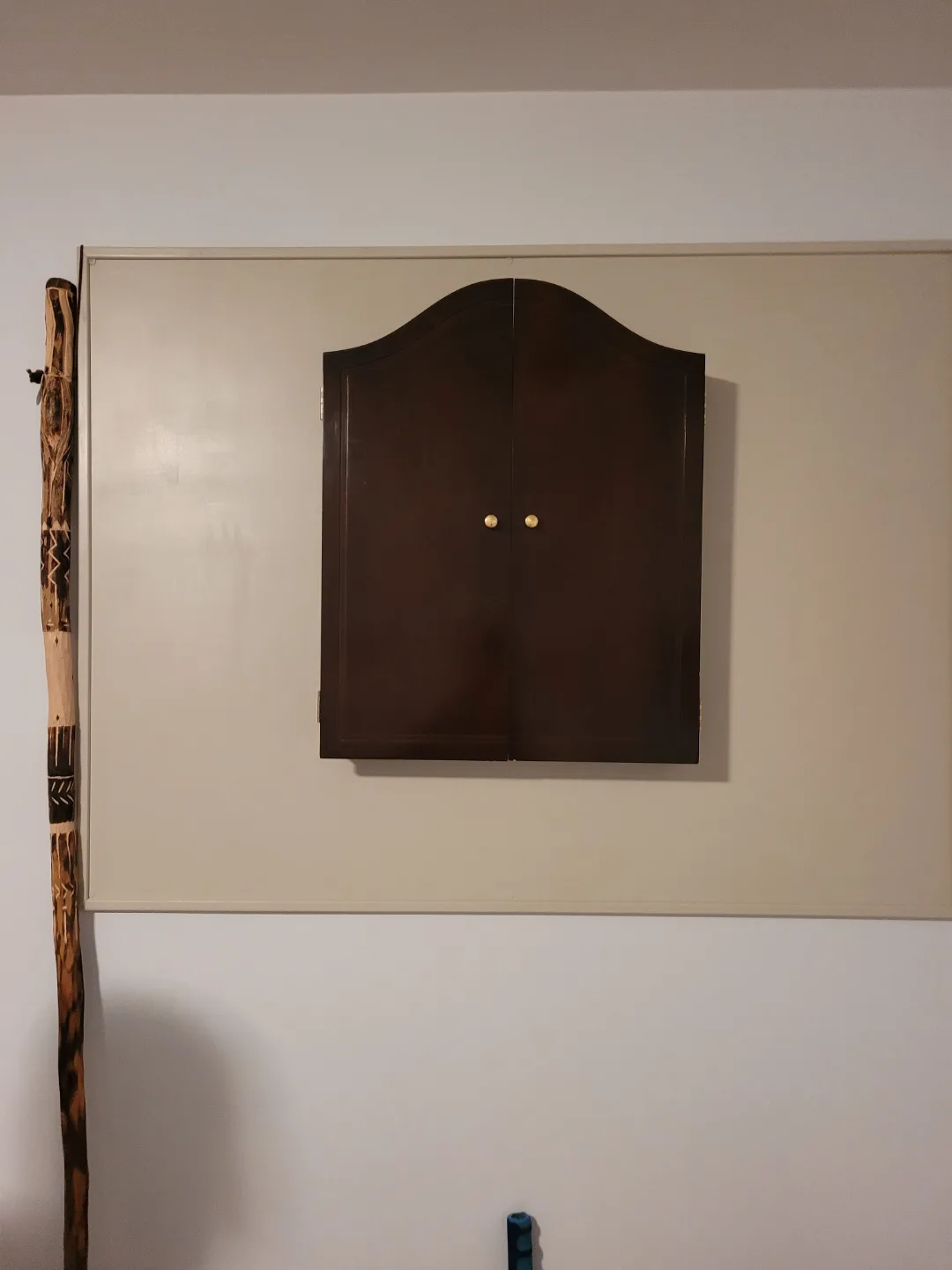 Wall-mounted dartboard cabinet with darts thumbnail