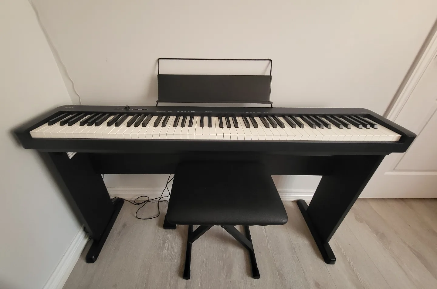 Casio CDP-S100 Digital Piano with Bench, Pedal, and Music Rest image indicator(3)