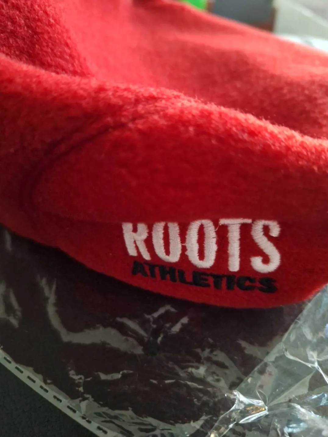 Roots Athletics Canada Olympic Beret - Red thumbnail