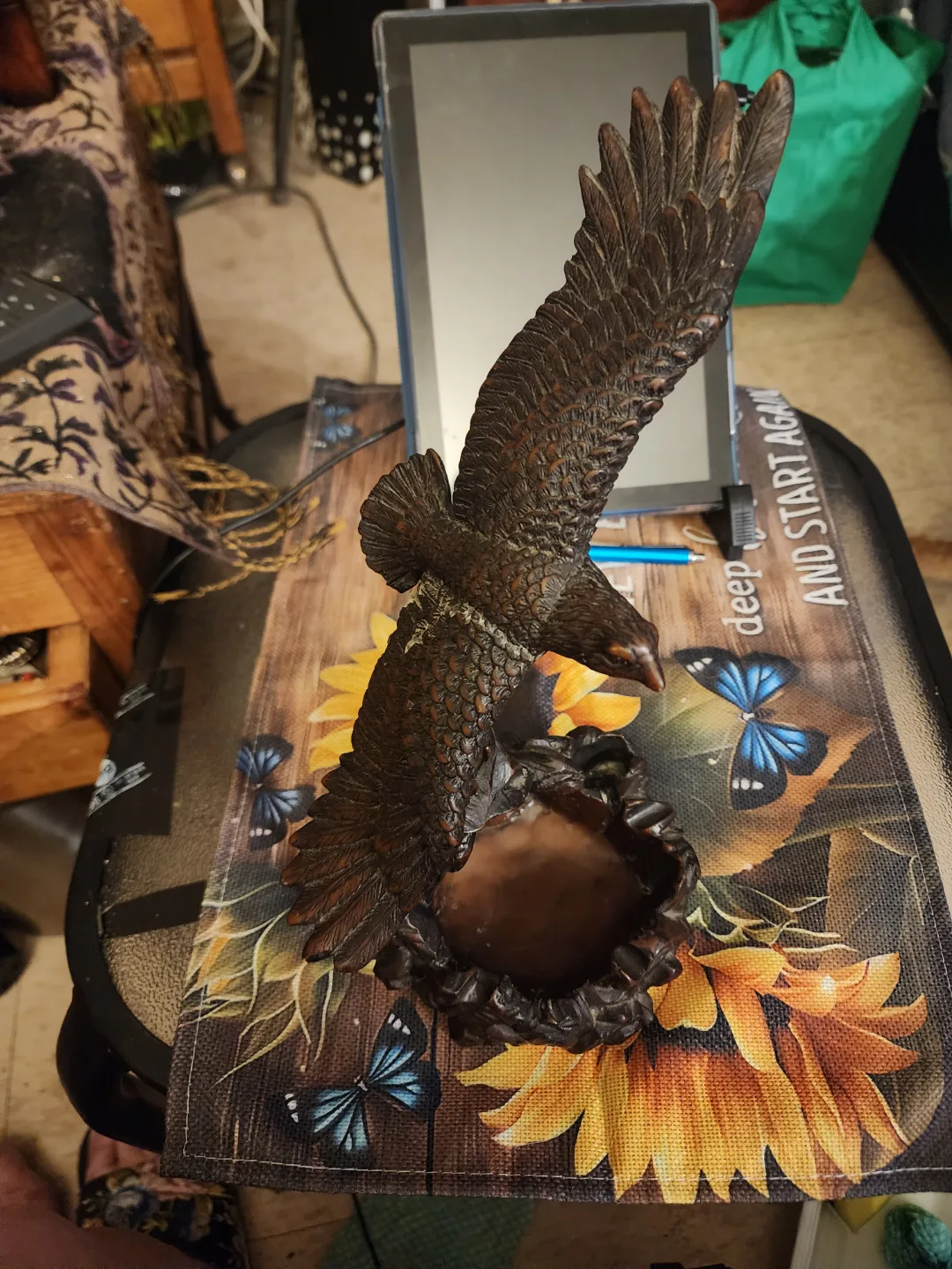 Vintage Eagle Ashtray Figurine image indicator(4)