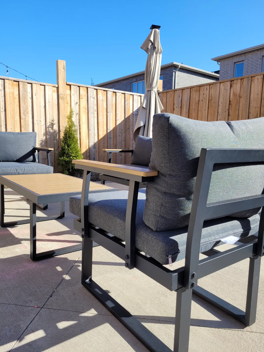 Brand new patio furniture (Aluminum rust free ) floor model image indicator(3)