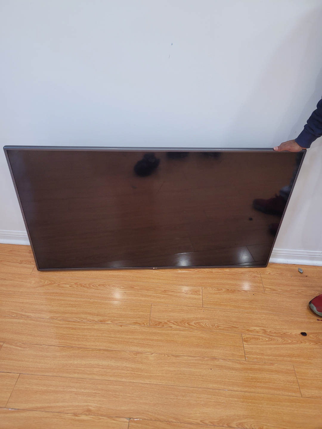 LG LED TV - 55 inch - photo 2