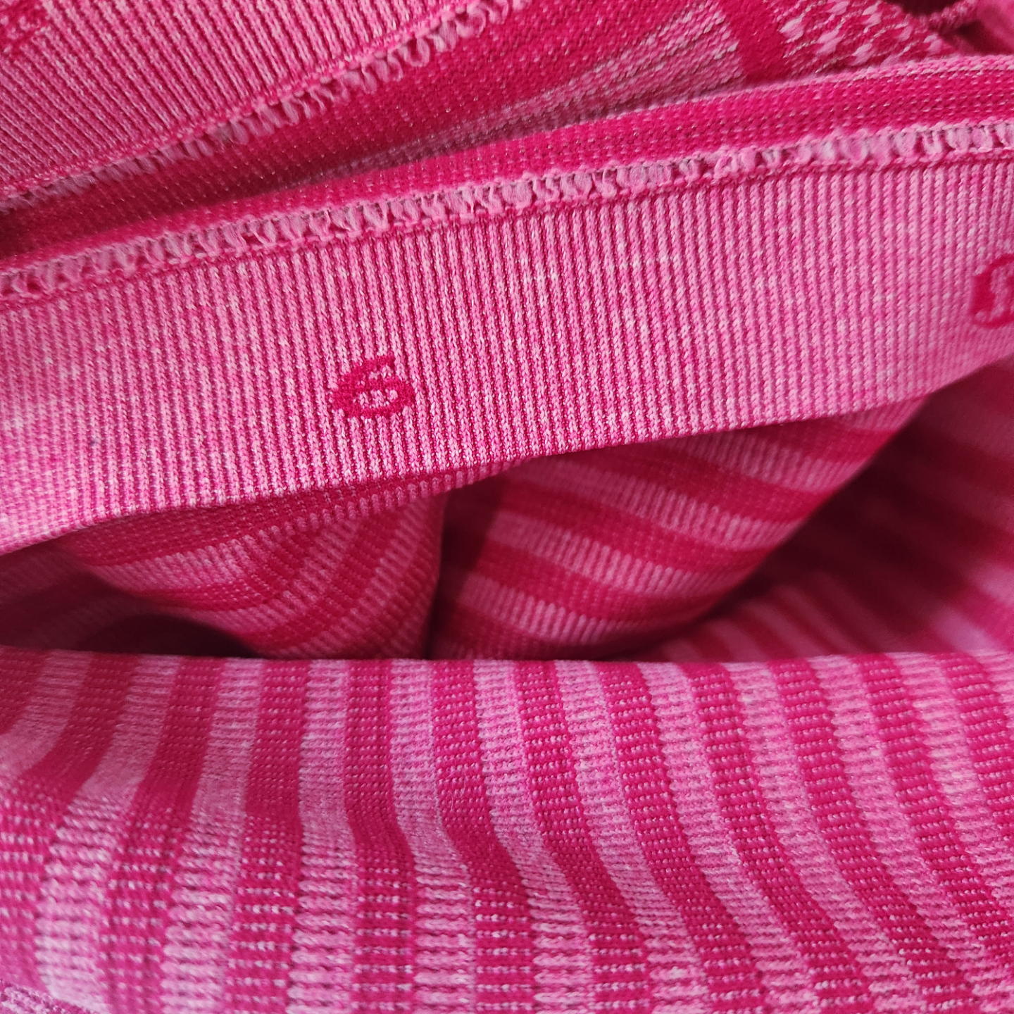 Lululemon Athletica Long Sleeve Swiftly Tech Shirt Pink Size 6 - photo 4