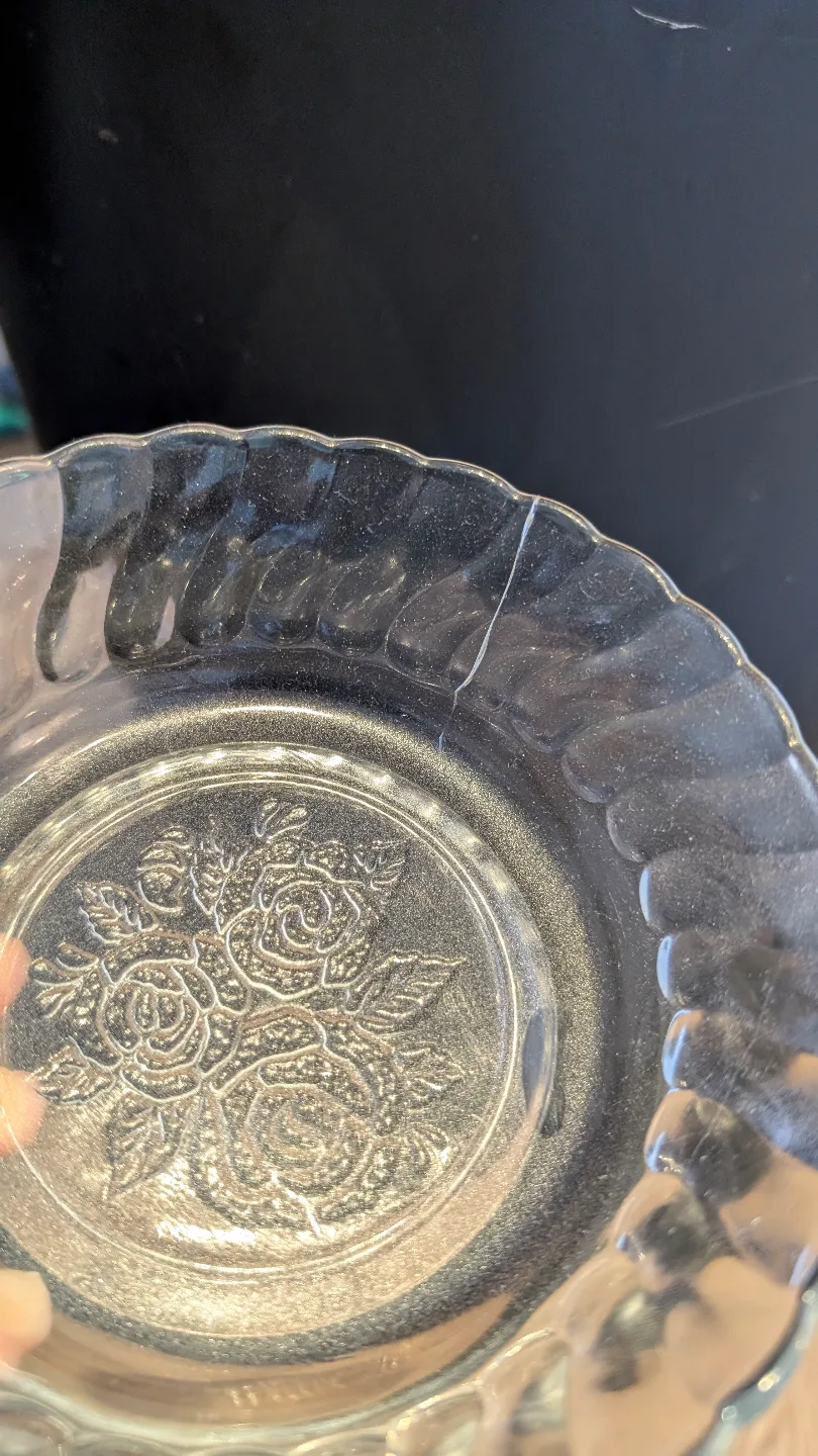 Set of 5 Vintage Rose Dessert Bowls image indicator(5)