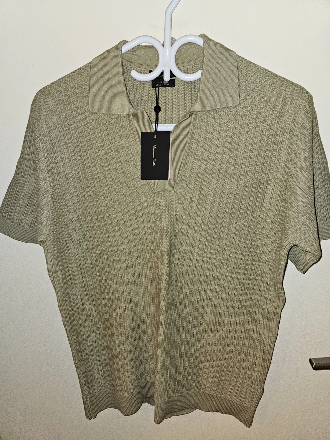 Men's Massimo Dutti Sage Green Knitted Johnny Polo Shirt image indicator(2)