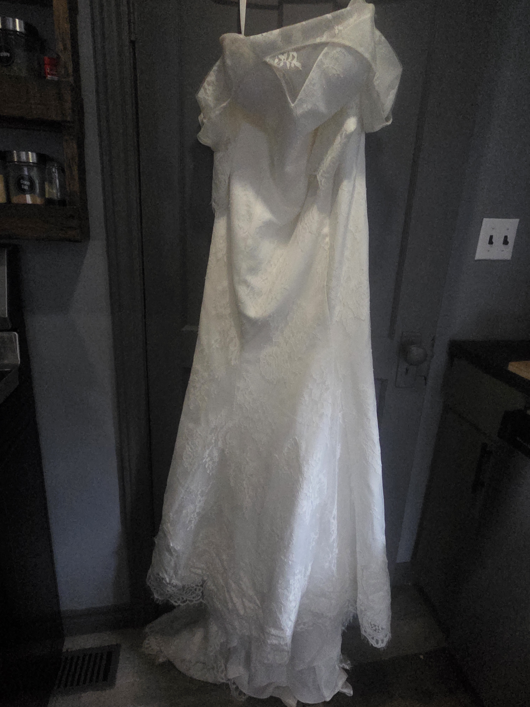 Vintage Wedding Dress Size 22W Style #4157
