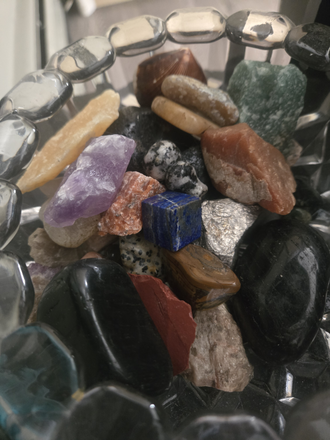 Collection of tumbled stones and crystals - photo 2