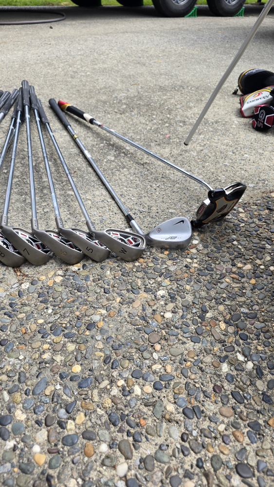 PING G15 Pre-owned Golf Club Set with Bag - photo 3