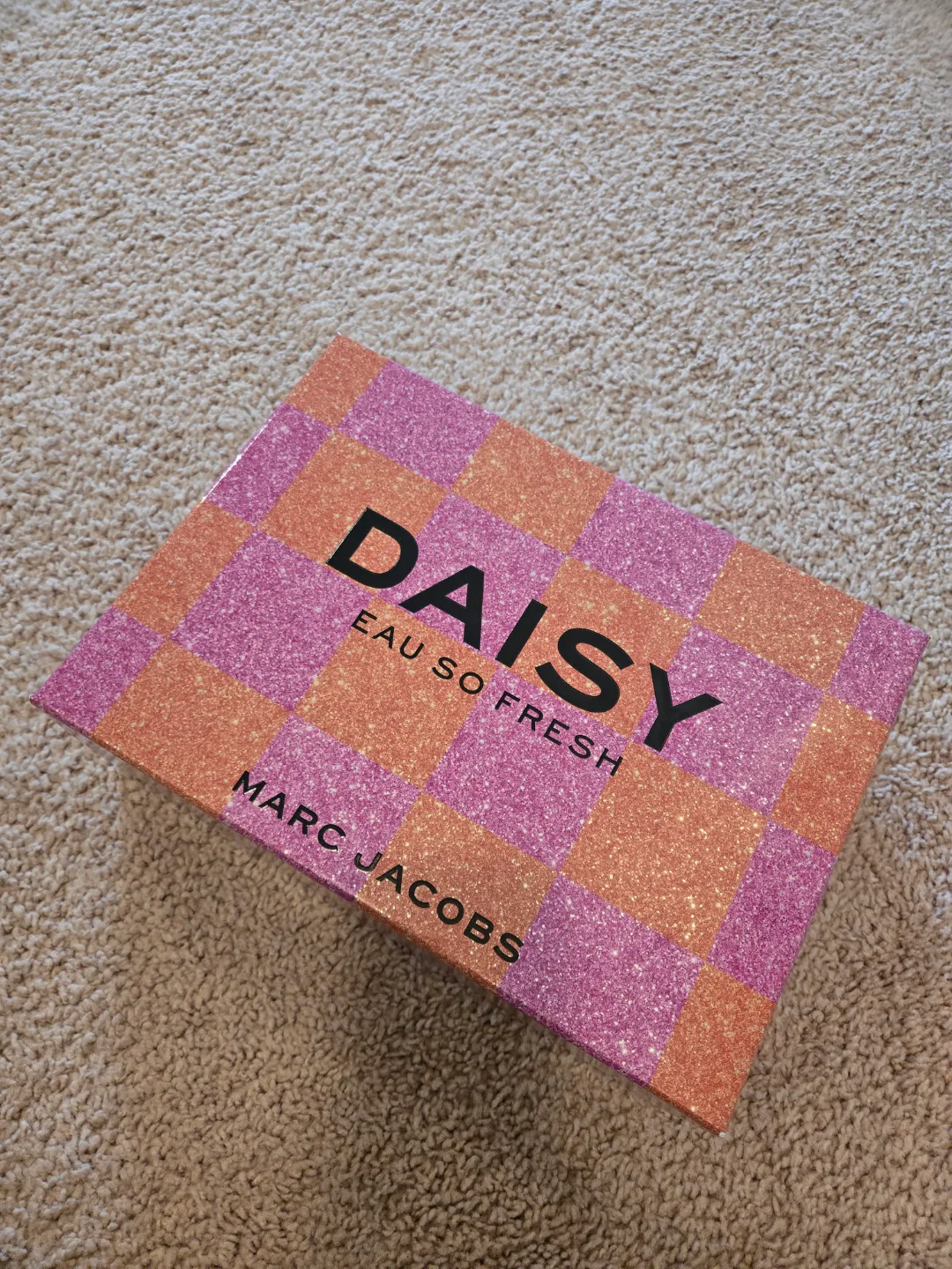 Marc Jacobs Daisy Eau So Fresh Gift Set brand new image indicator(4)