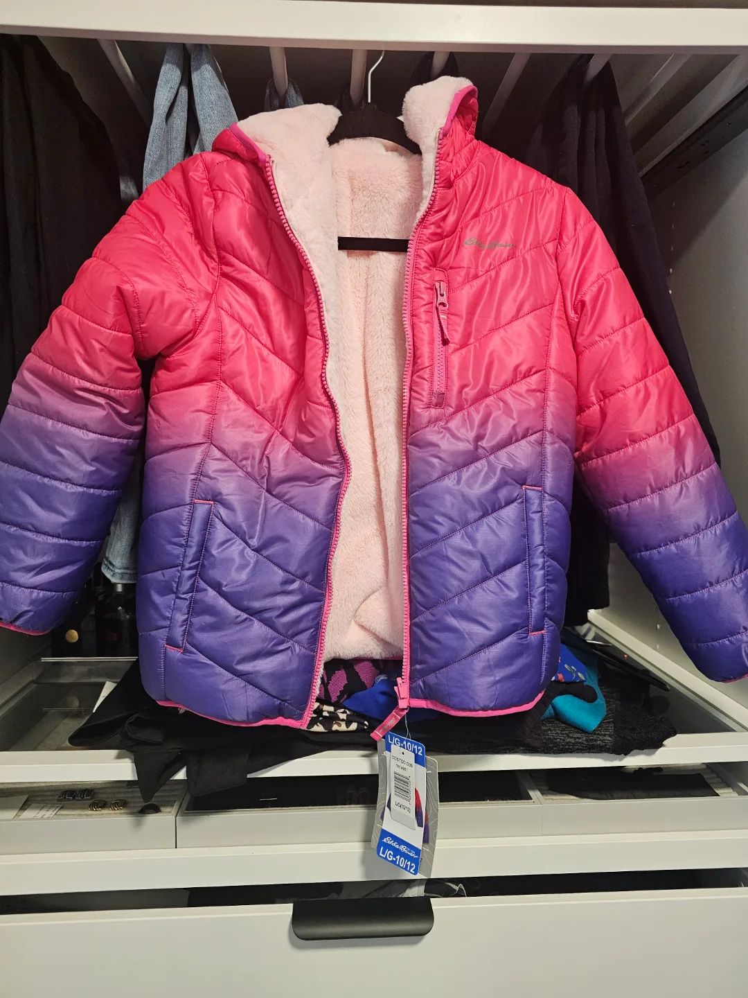 Girls' ombre puffer jacket size LG 10/12 thumbnail