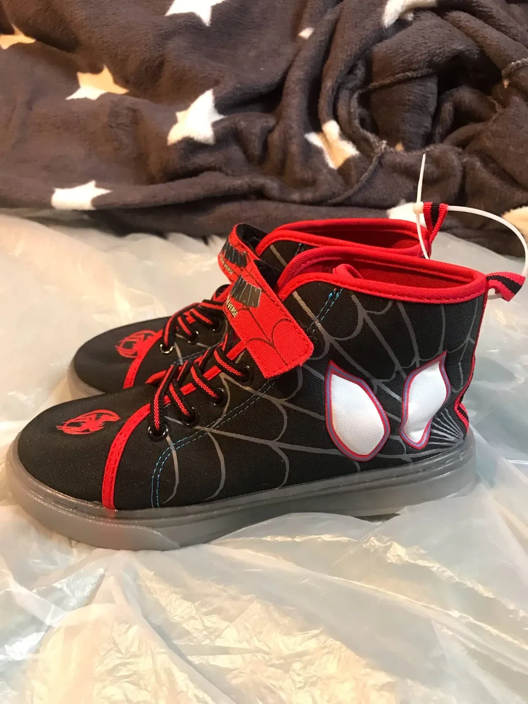 New! Spider-Man: Spider-Verse Kid's Light-Up High-Top Sneakers thumbnail