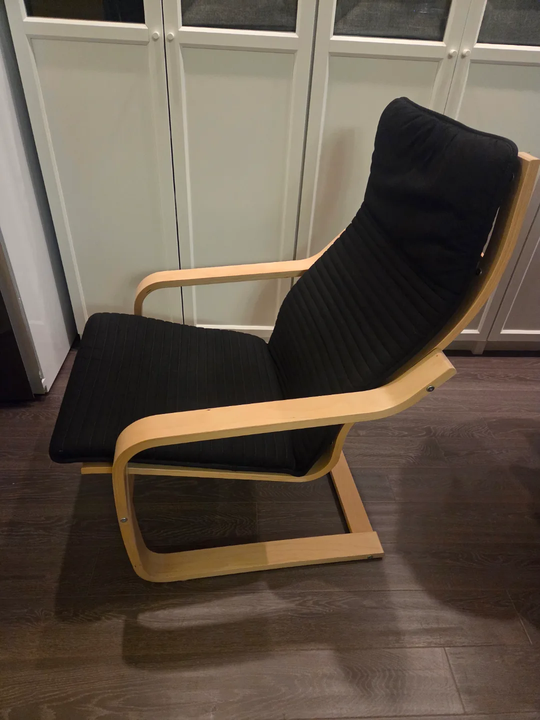 Ikea Poang Chair image indicator(3)