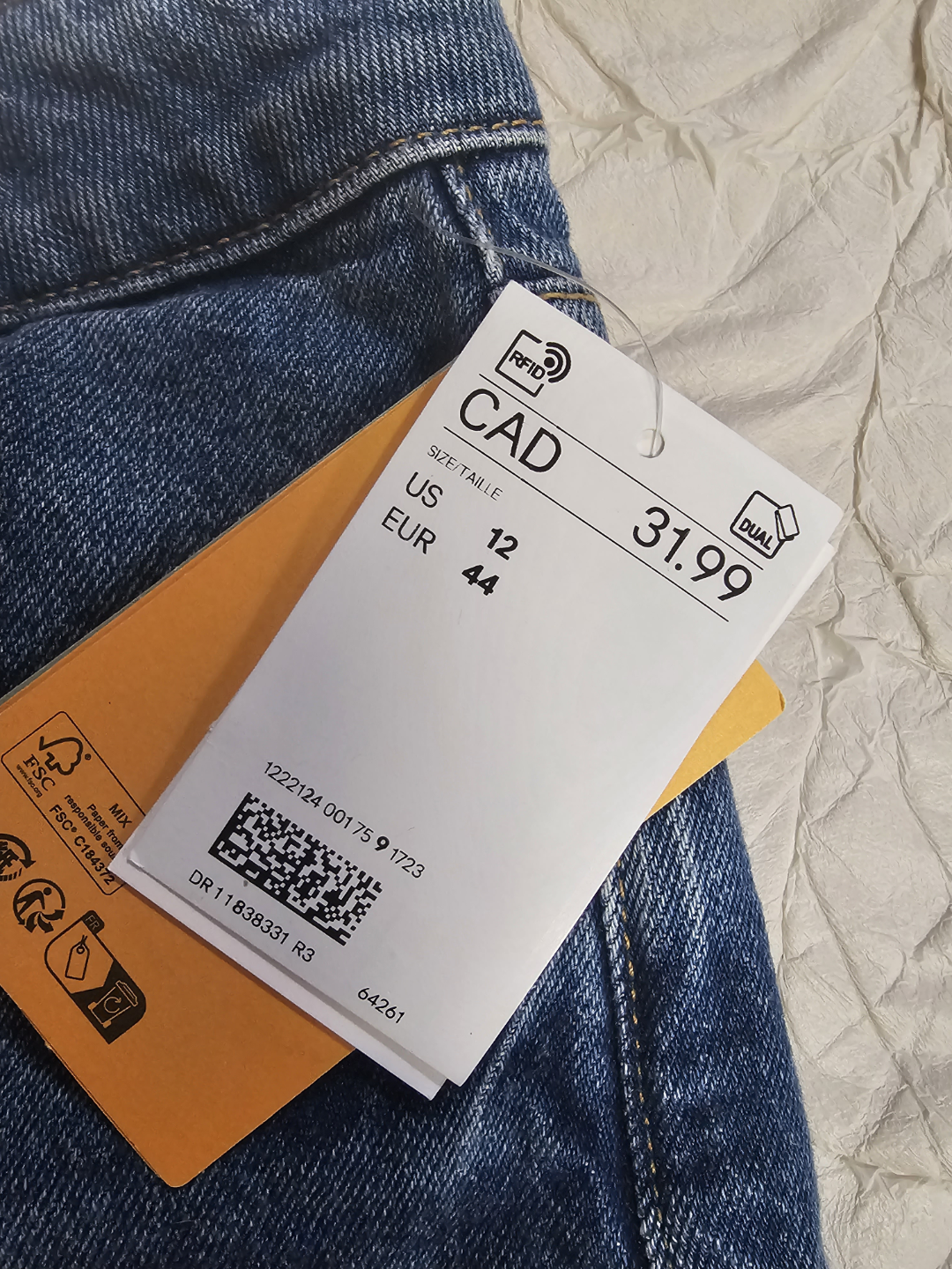 H&M Denim Shorts - Size 12 - photo 2