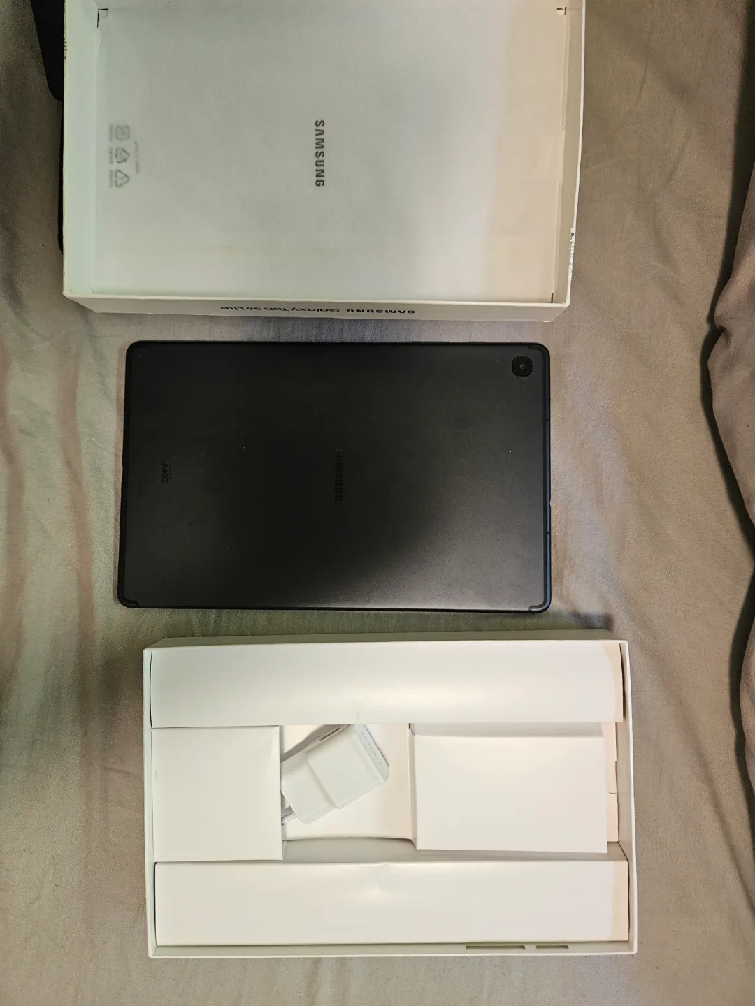 Samsung Galaxy Tab S6 Lite - like New in Box with Keyboard image indicator(6)