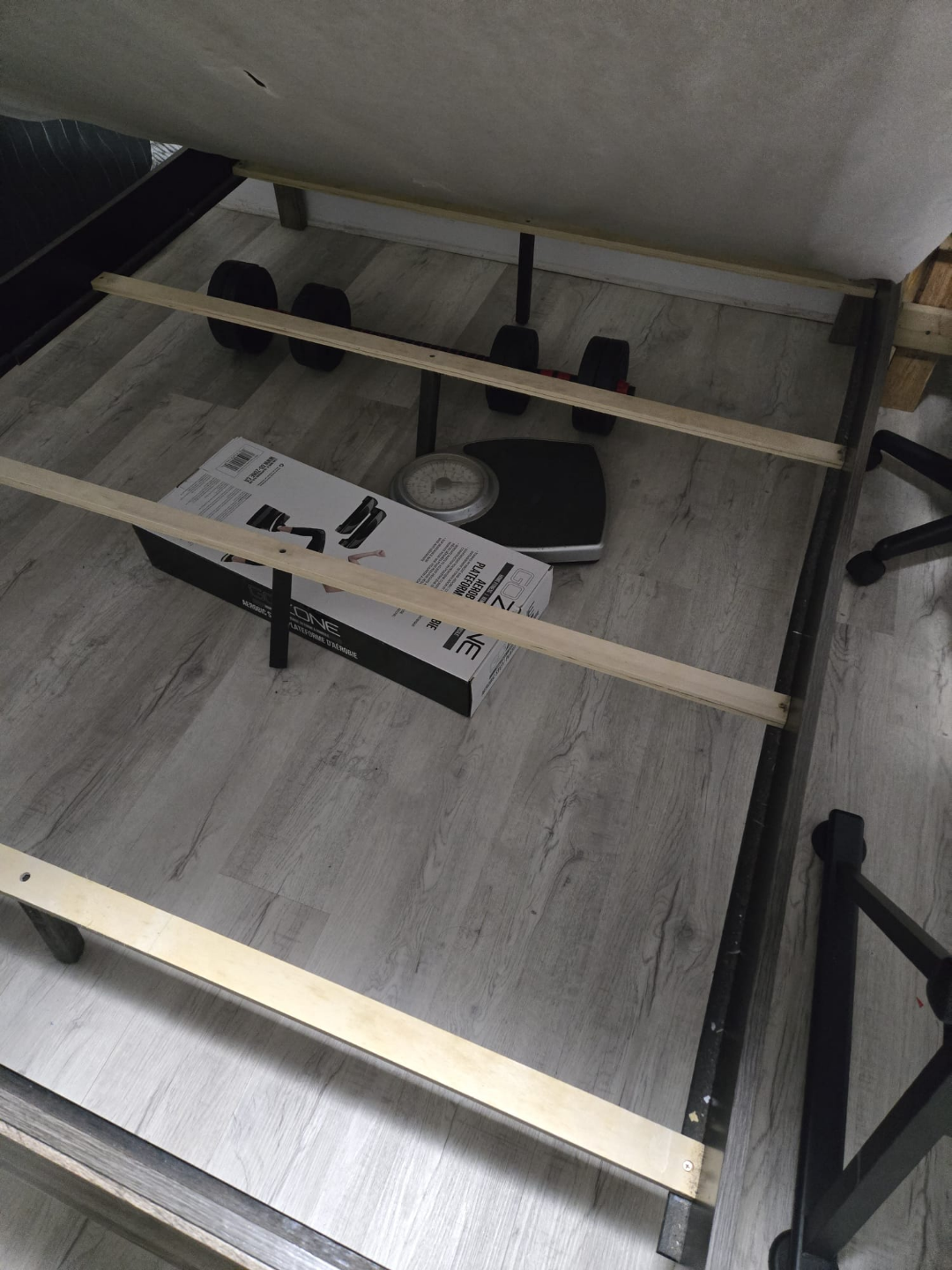 Queen Size Bed Frame with Spring Box + Mattress - photo 5