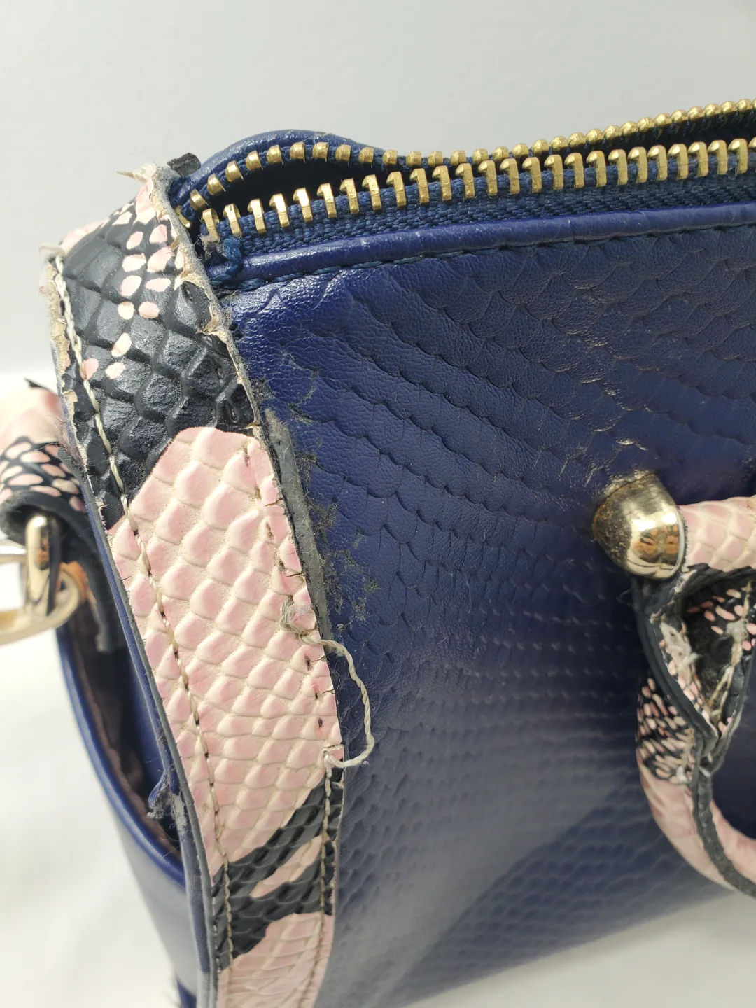 Navy Blue and Pink Handbag #freecycle image indicator(4)