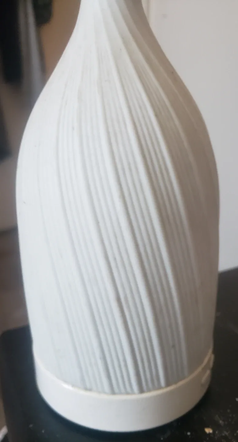 White Ceramic Diffuser🧡 thumbnail