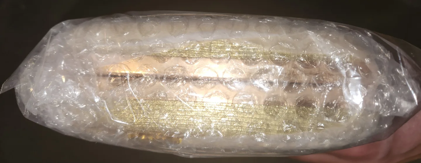 Gold Clutch image indicator(5)