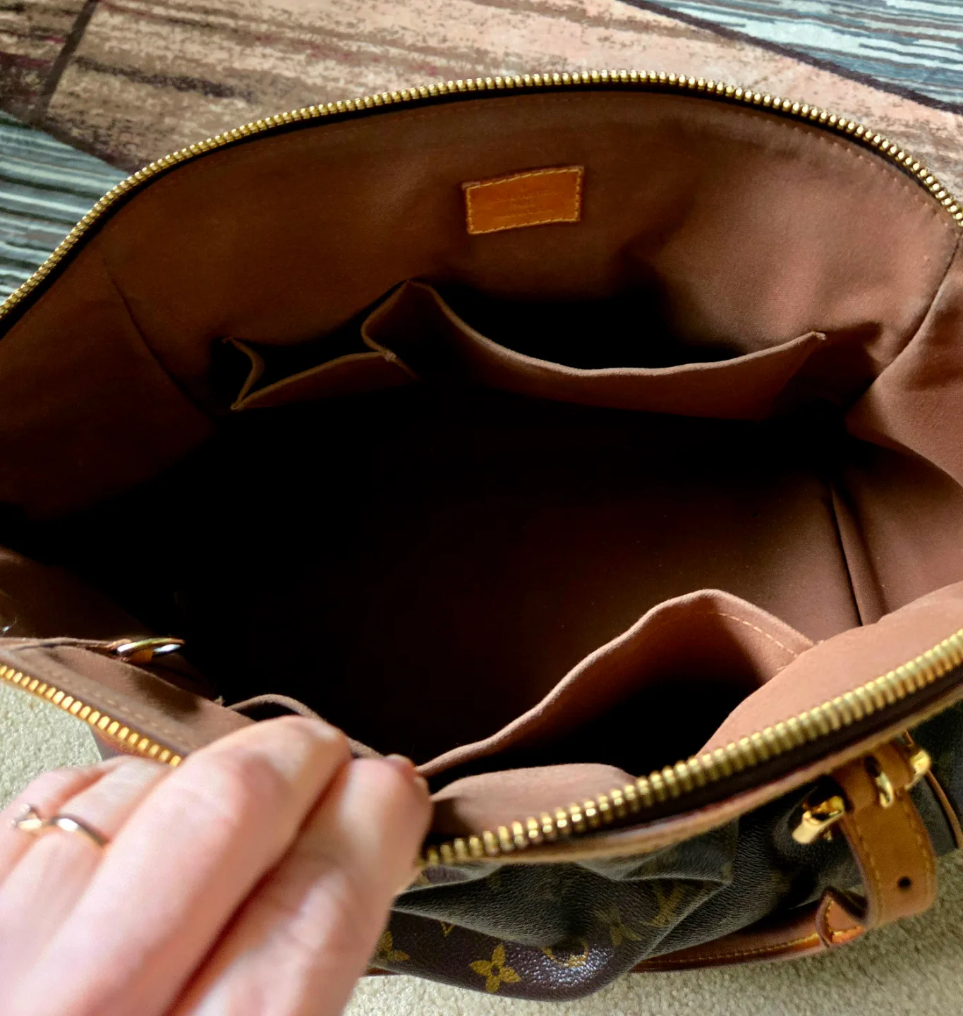 🧡 Authentic Louis Vuitton Monogram Sac Bowling Bowling Bag image indicator(3)