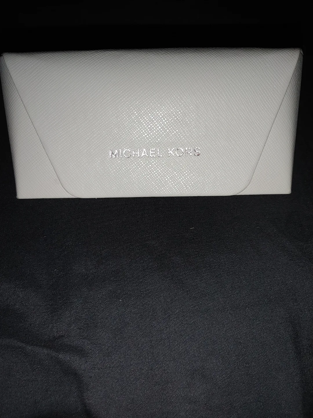 Michael Kors Larissa Sun Glasses (Polarized) MK 1083