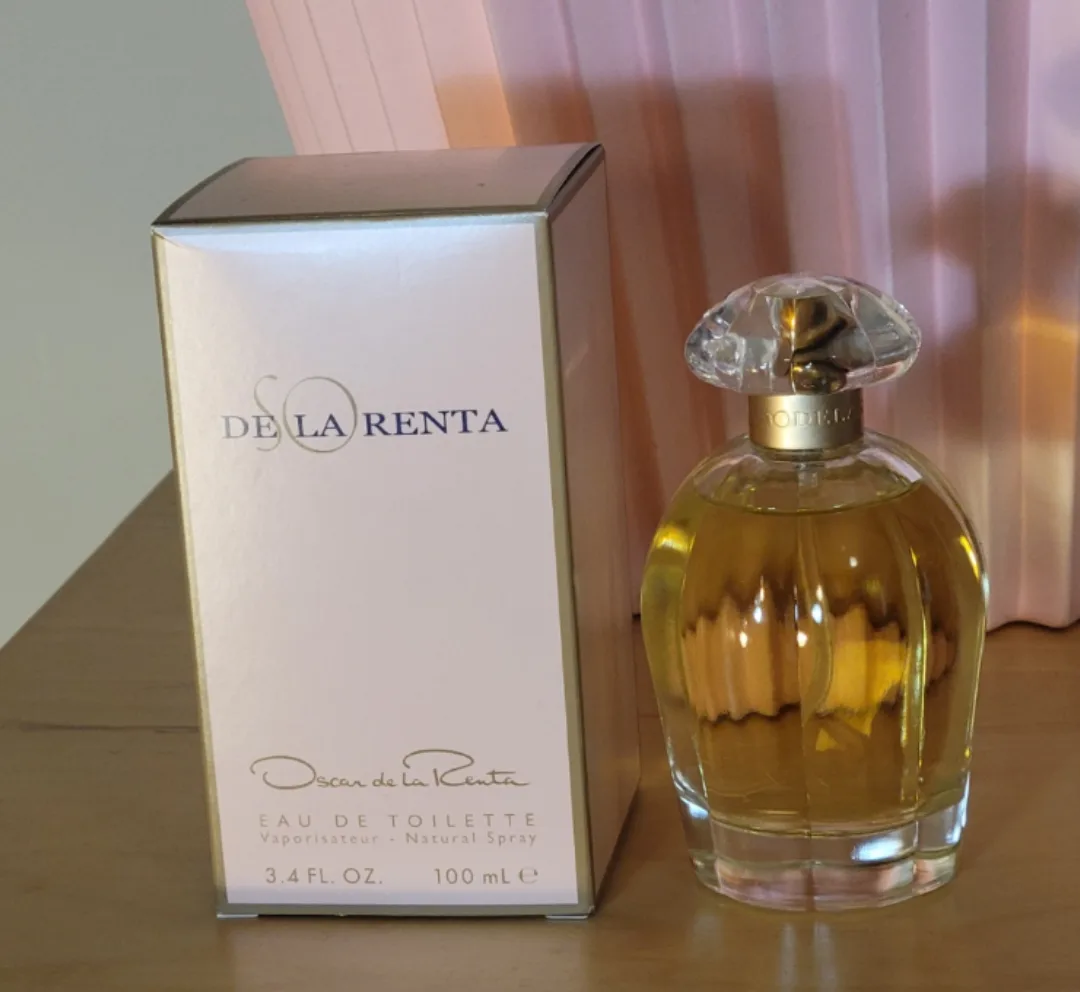 So de la Renta by Oscar de la Renta Eau de Toilette 100ml thumbnail