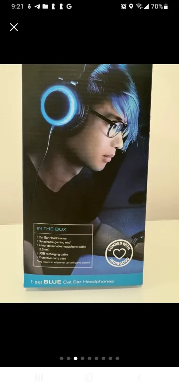 Brookstone Cat Ear Headphones with Carrying Case image indicator(6)