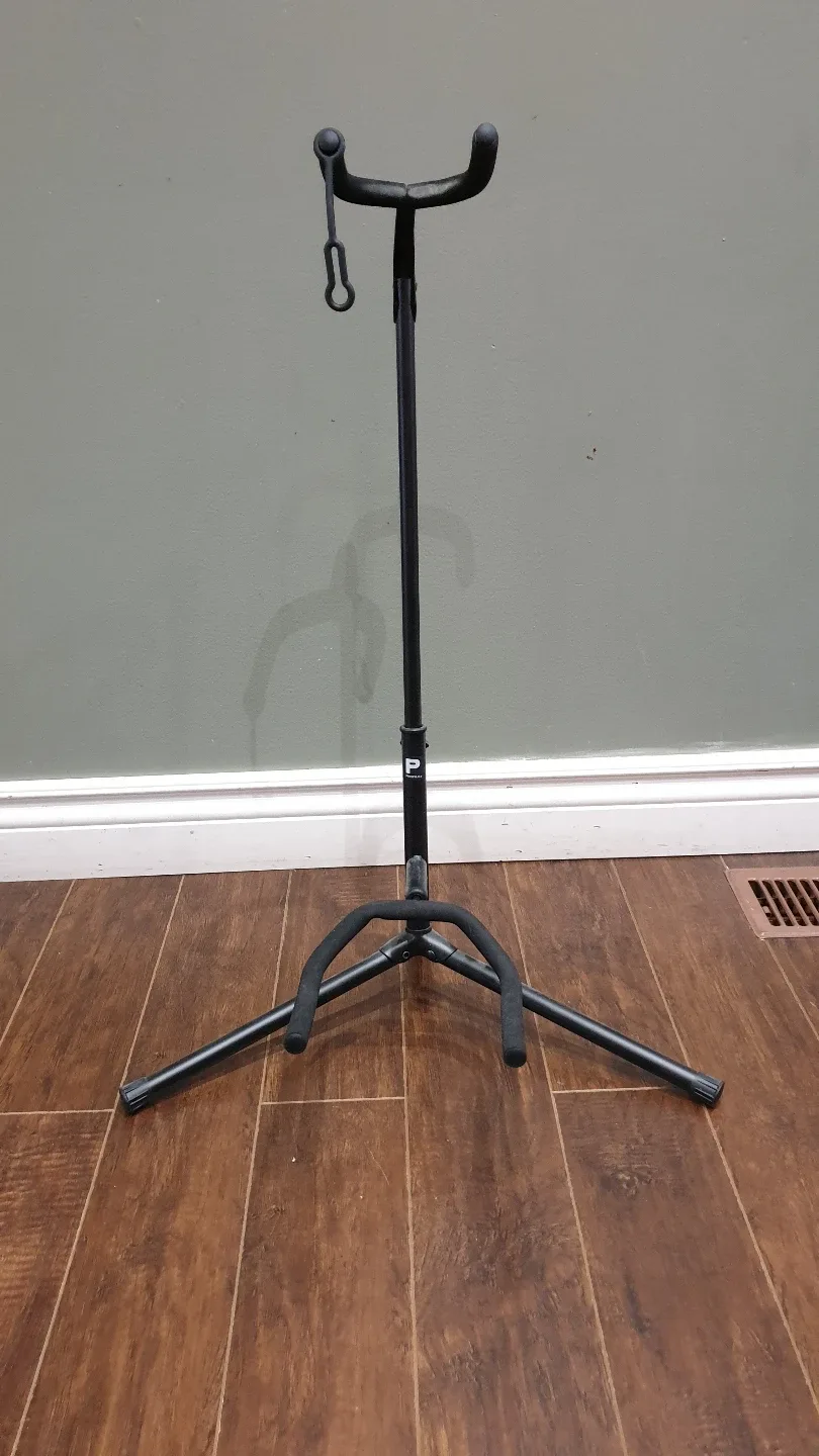 Squier Stratocaster with stand ㅡ Electric guitar image indicator(6)