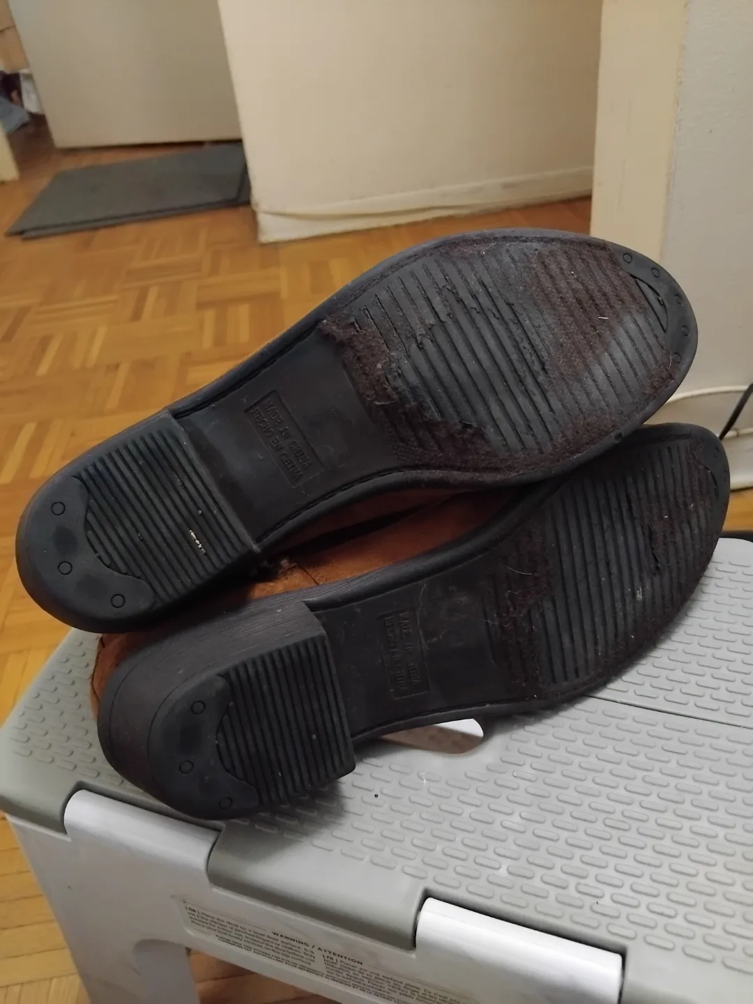 forever 21 leather ankle boots 8.5 image indicator(5)