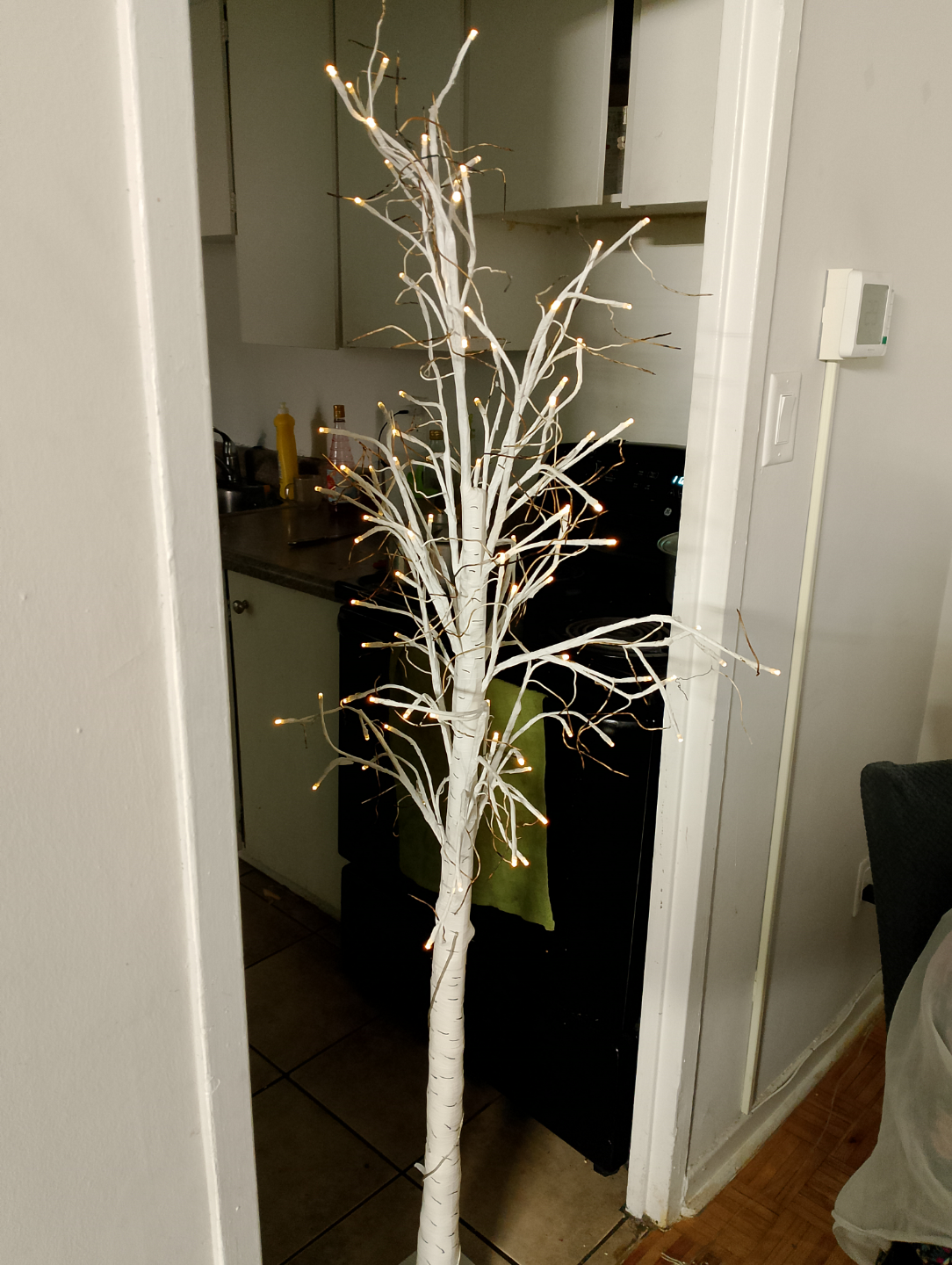Moving sale LED Birch Tree Light - photo 3