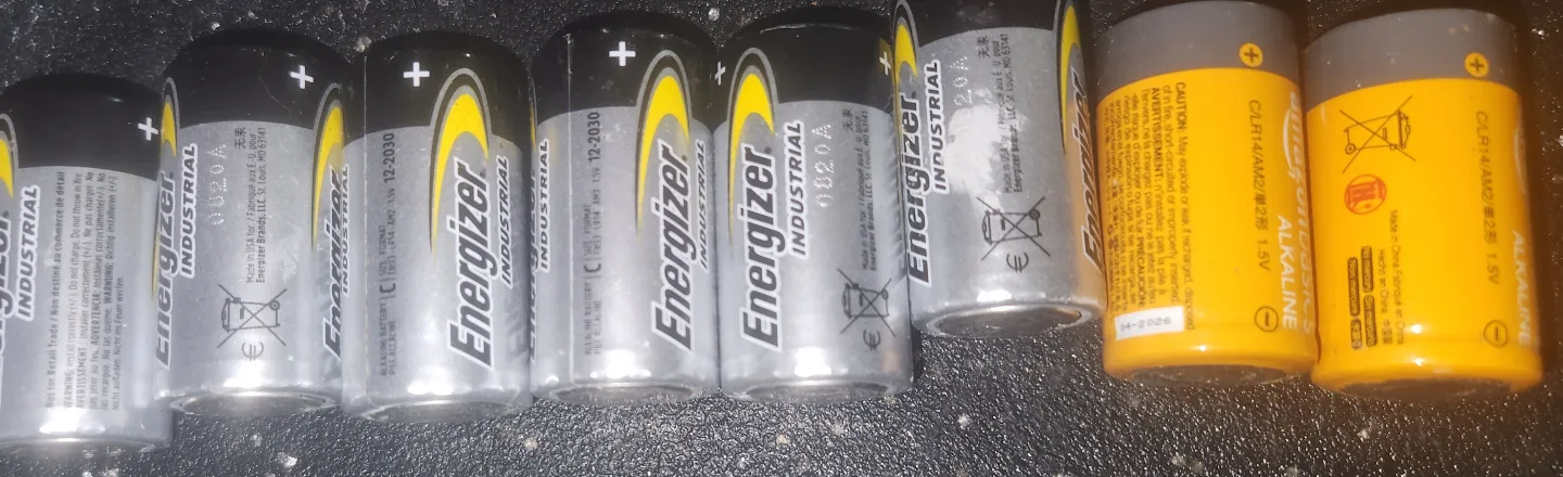 Lot Energizer Amazon Basics Batteries thumbnail