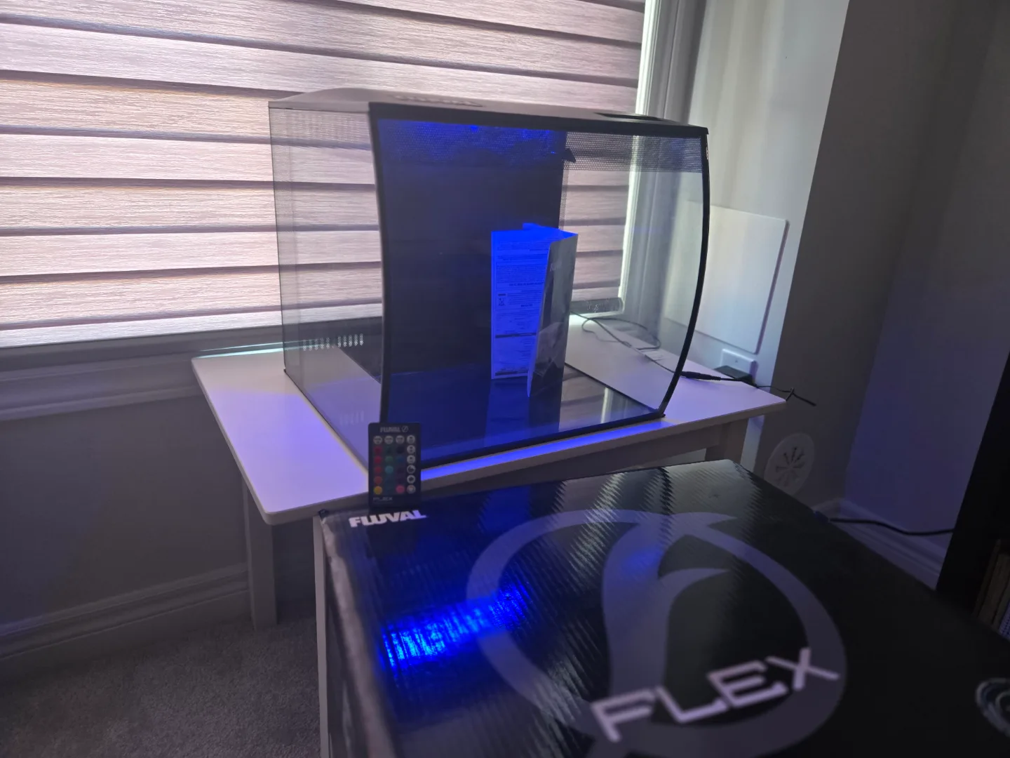 Fluval Flex 15 Gallon Aquarium Kit image indicator(5)