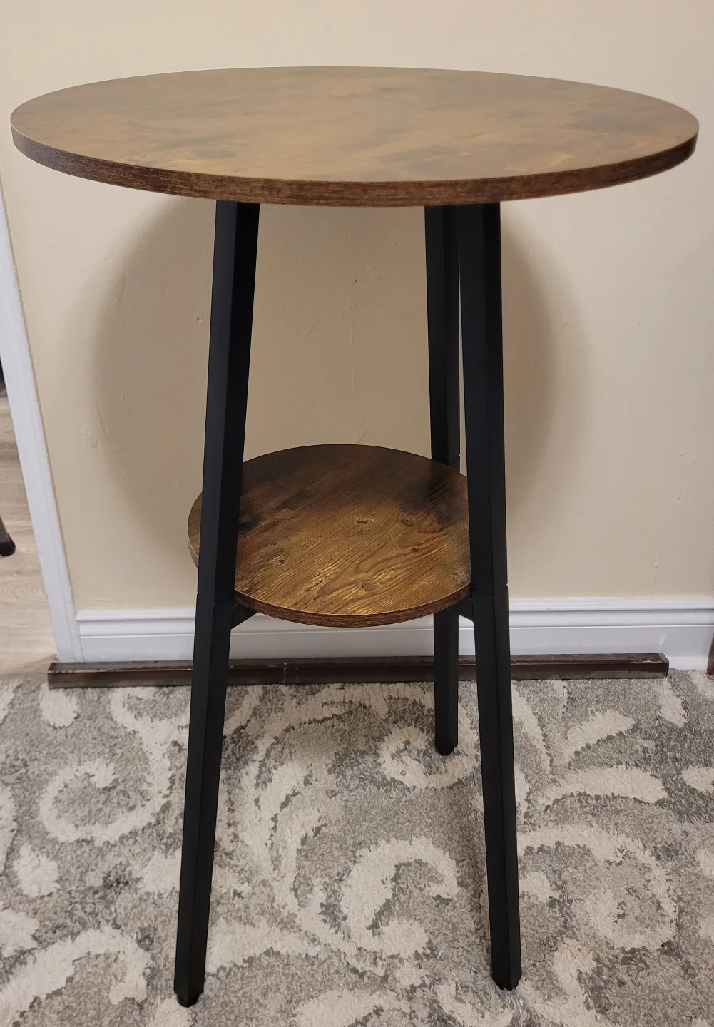 Round Accent High Table with Lower Shelf image indicator(3)