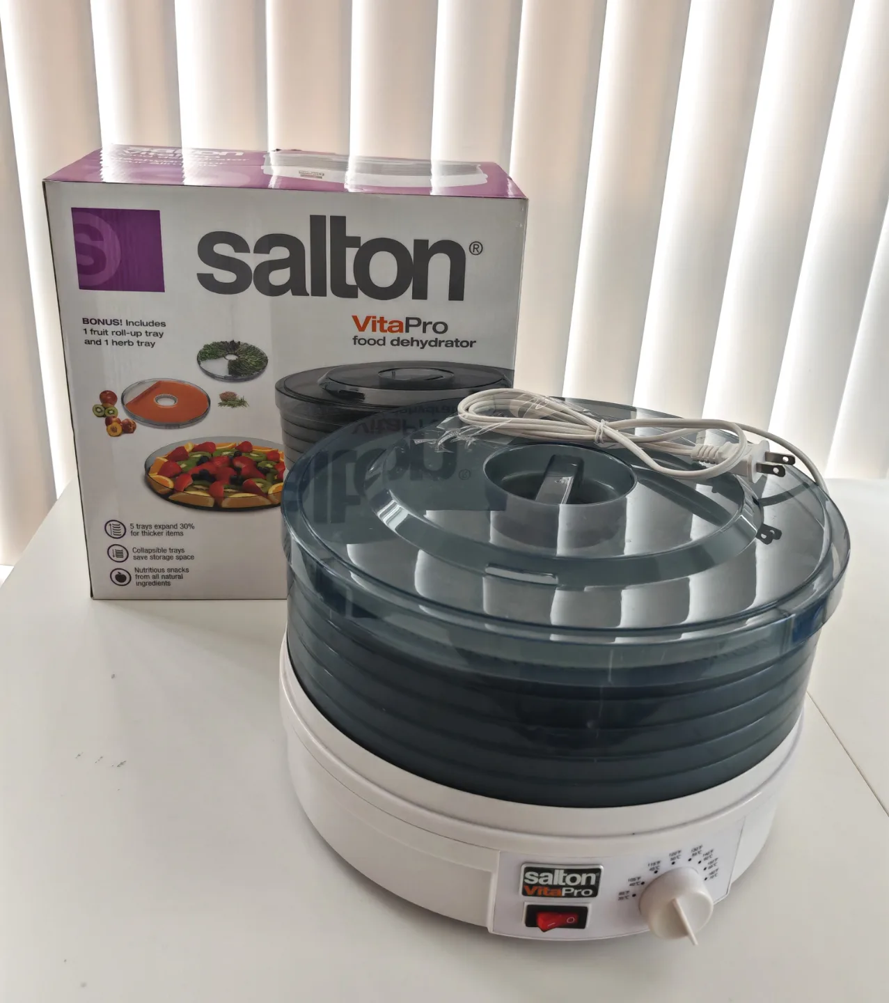 Salton VitaPro Food Dehydrator thumbnail