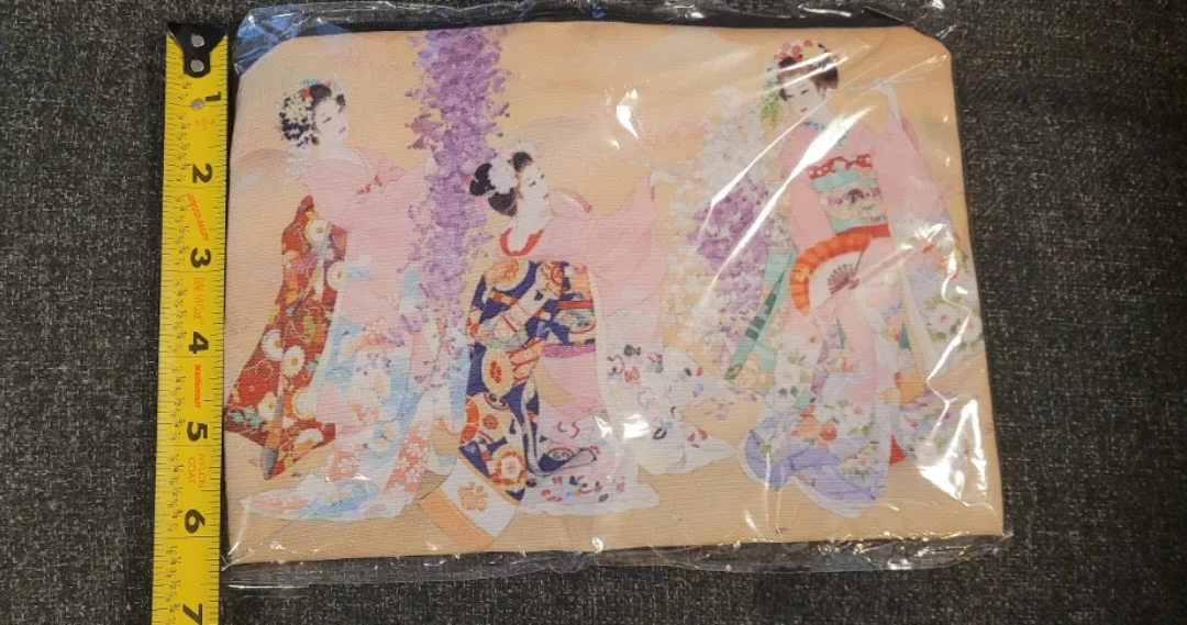 New Japanese Kimono Make Up Bag with Zipper image indicator(2)