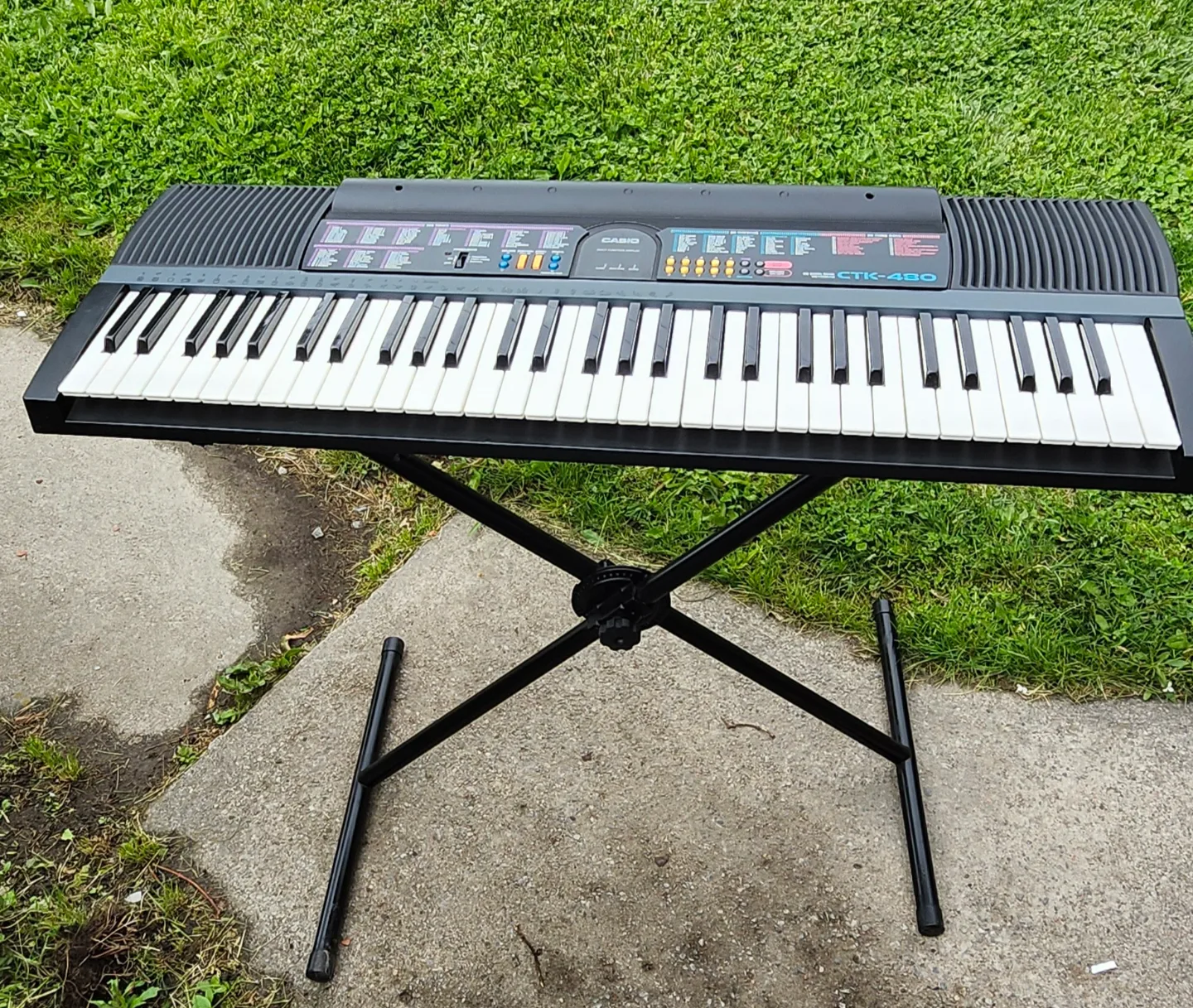 Casio CTK-480 Keyboard with Stand and Power Supply thumbnail