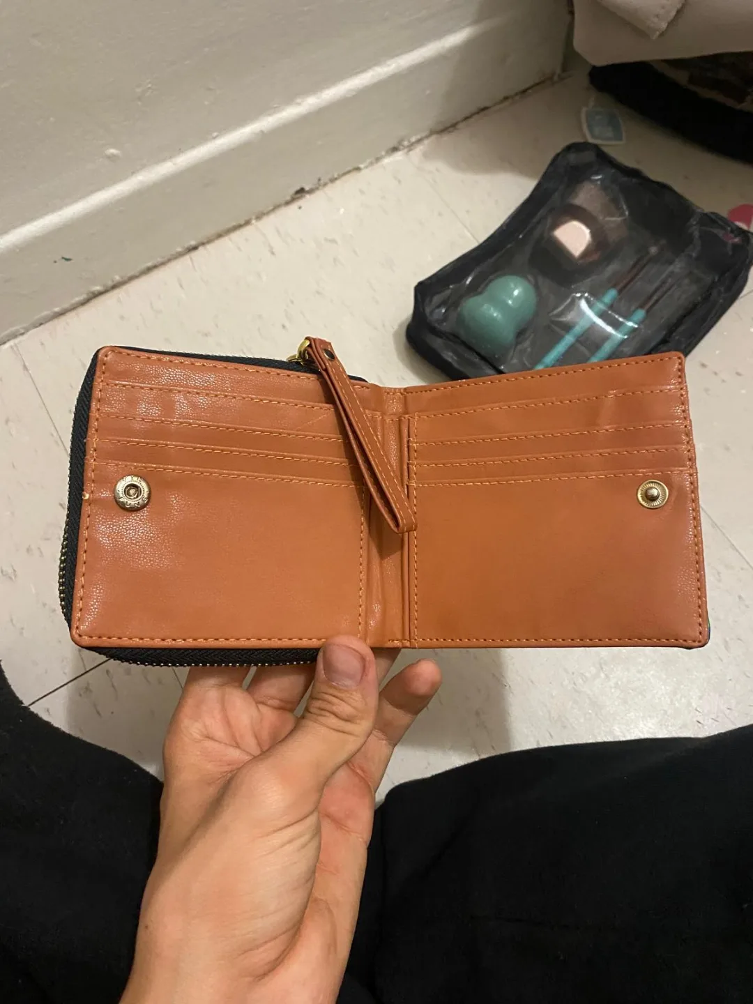 Bundle of 4 cosmetic bags image indicator(7)