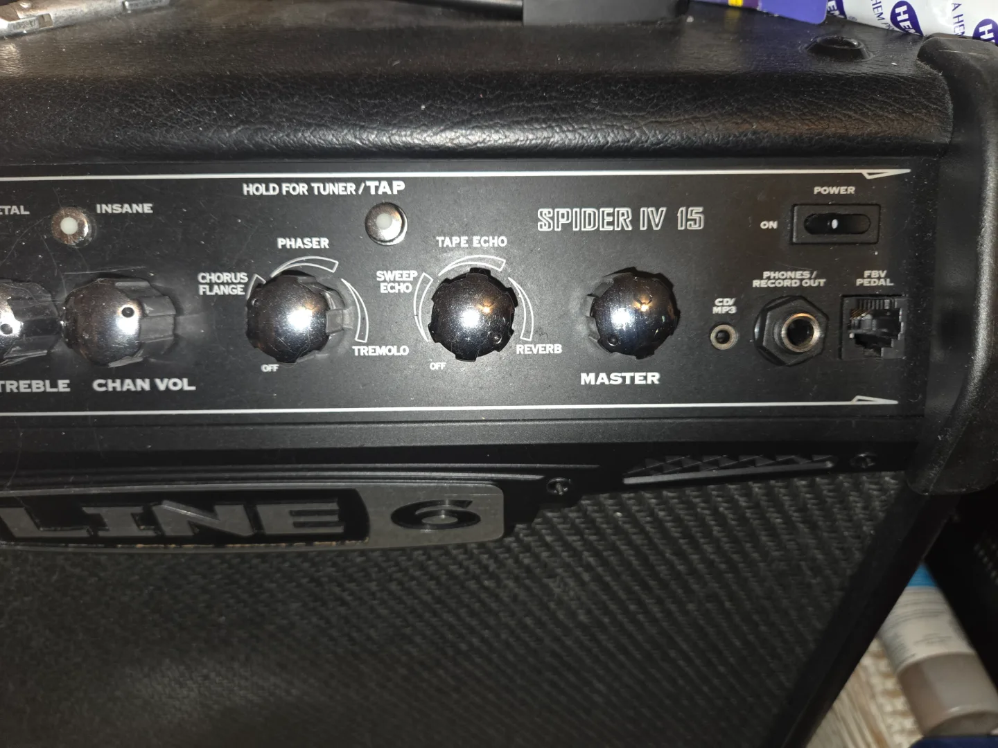 Line 6 Spider IV 15 Guitar Amplifier image indicator(2)