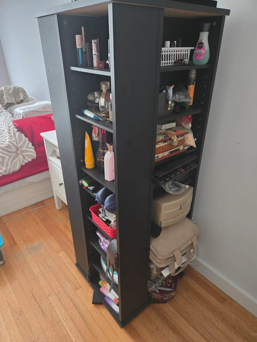 Black Rotating Organizer image indicator(2)