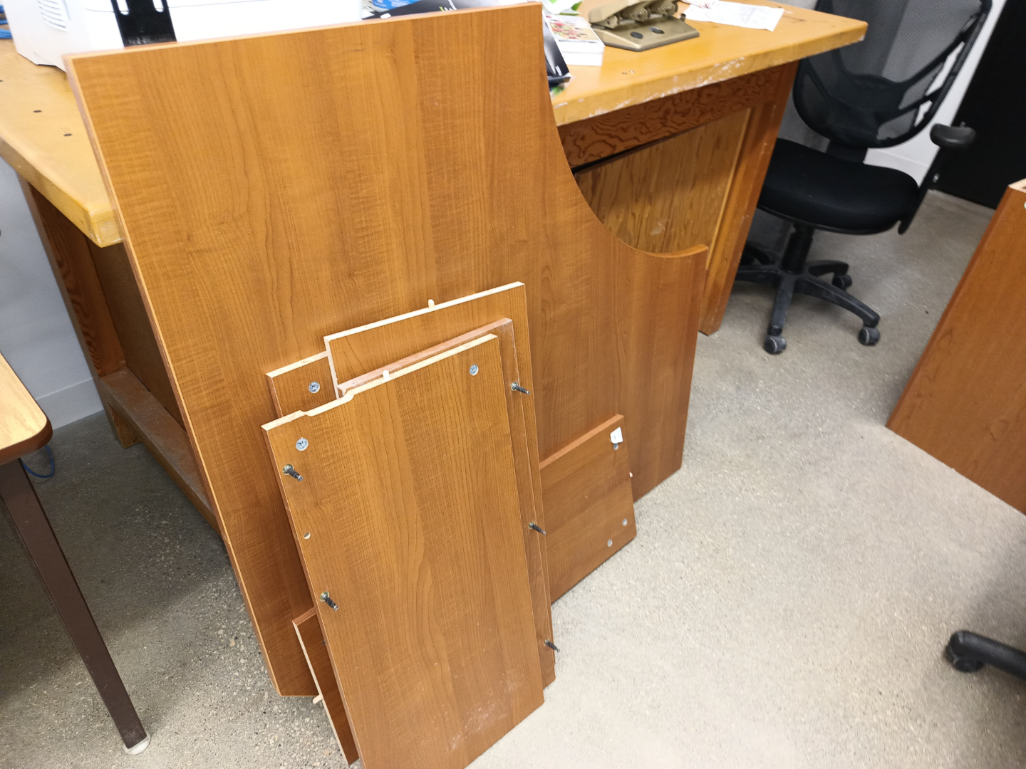 Wooden Corner Computer Desk - photo 2