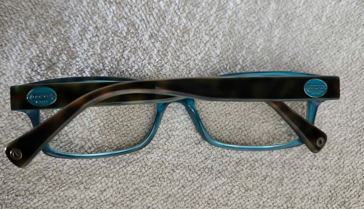Coach prescription glasses. Only few months old and gently used. image indicator(2)